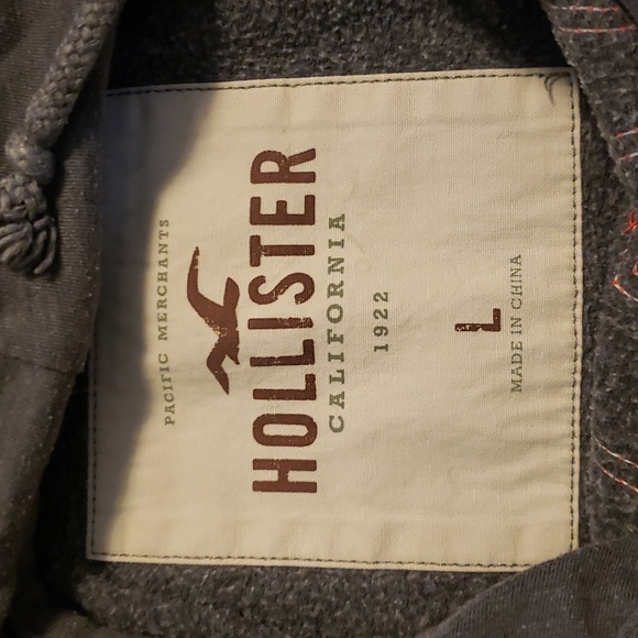 HOLLISTER HOODED SWEATSHIRT,  SIZE LARGE GRAY HOODIE - Picture 4 of 5